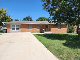 310 W Walker Ave - Photo 1 of 1