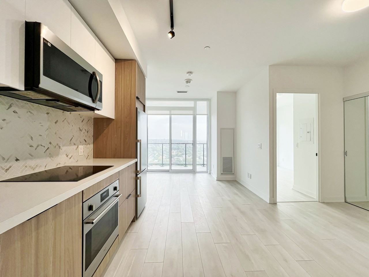 5 River & Fifth #2301 - Photo 3 of 13