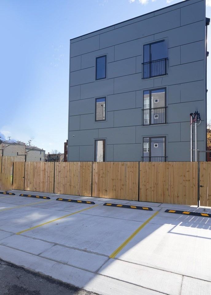 1405 E 65th Pl #2A - Photo 2 of 2