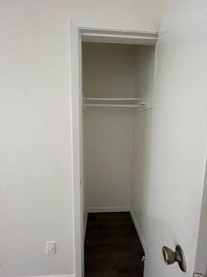 Chateau Duval - Photo 7 of 42