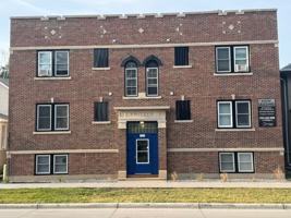 featured image of 720 6th Ave N