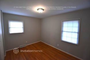 1001 Sunrise Dr - Photo 1 of 1