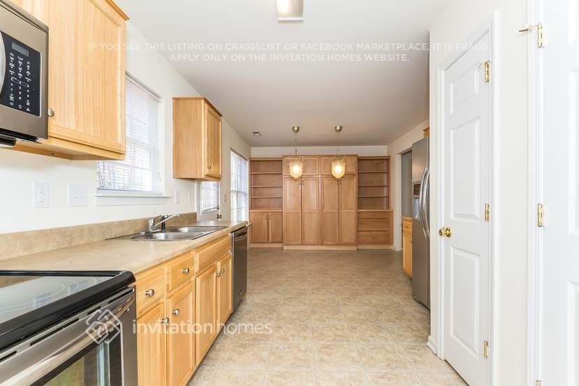 404 Morningside Rd - Photo 4 of 17