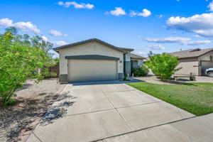 featured image of 19512 North 61st Lane