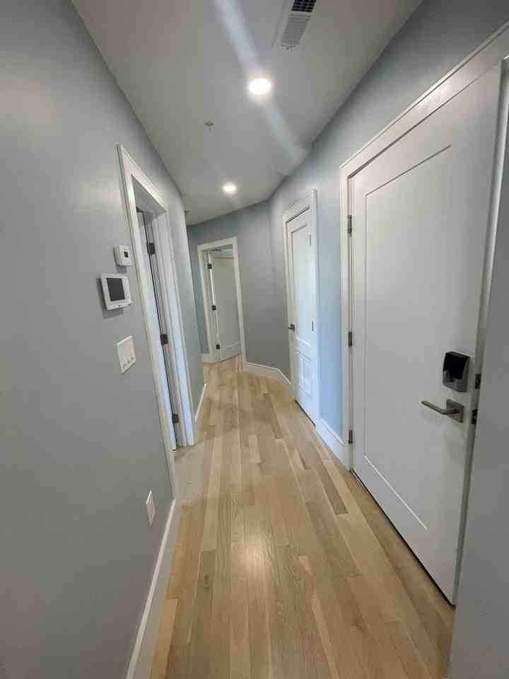 13 University Rd - Photo 7 of 21