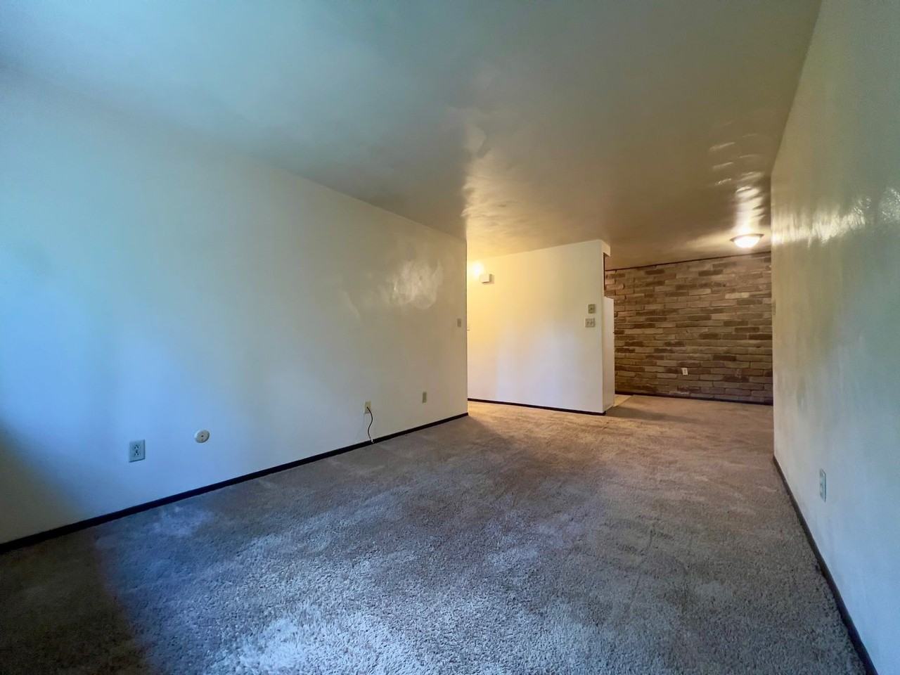 103 Kellywood Mnr - Photo 3 of 9