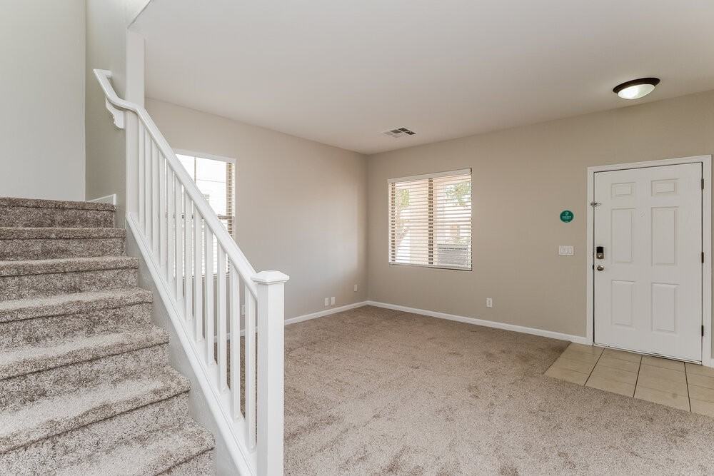 2016 S Swan Dr - Photo 6 of 17