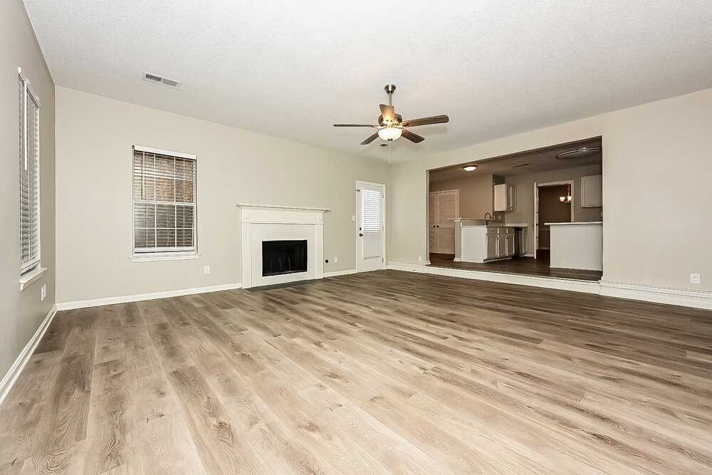 4305 Ward Bluff Dr - Photo 4 of 16