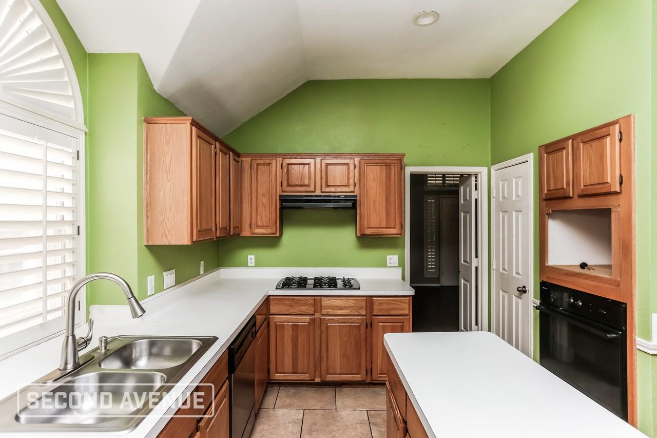 2404 Liles Ln - Photo 7 of 27
