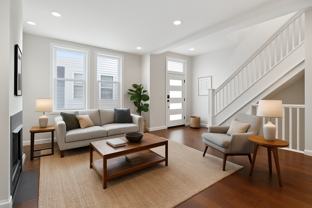 971 Filbert St - Photo 1 of 1