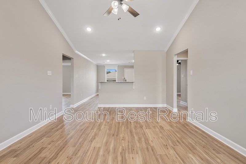 616 Timberline Road - Photo 2 of 13