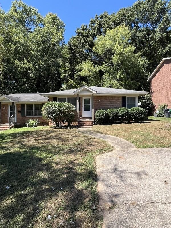 4811 Malibu Dr - Photo 3 of 11