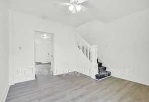 featured image of 115 W Church St