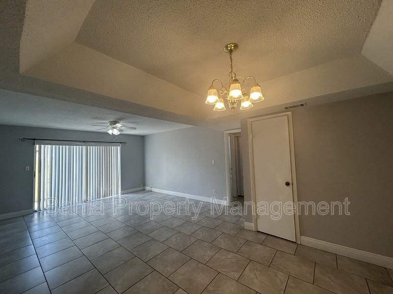 7502 Bolanos Ct - Photo 7 of 20