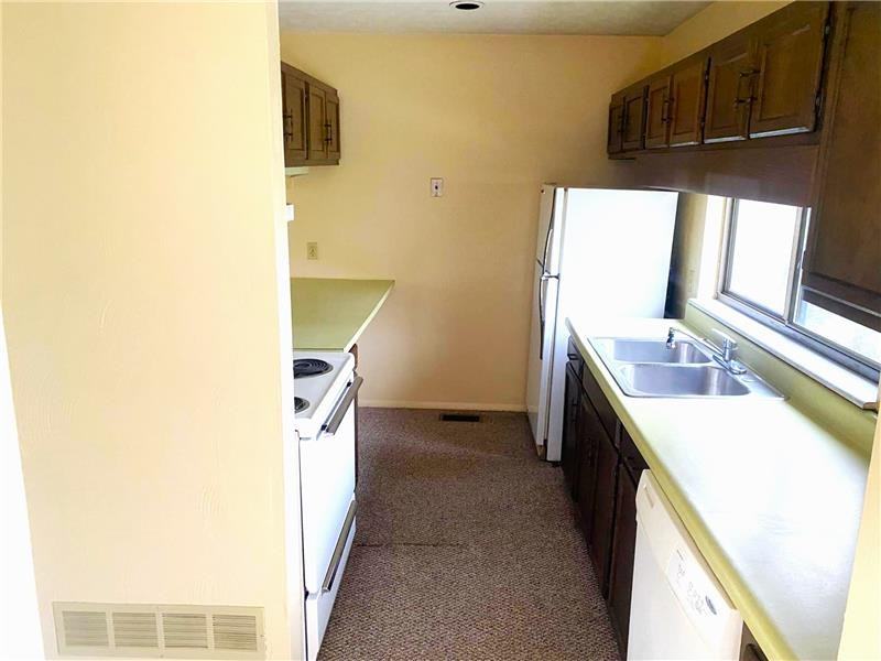 123 Orchard Dr #A - Photo 6 of 11