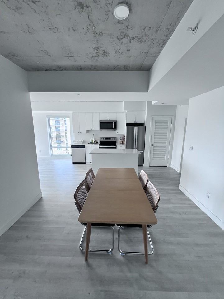 Rue Jos-Montferrand #510 - Photo 3 of 10