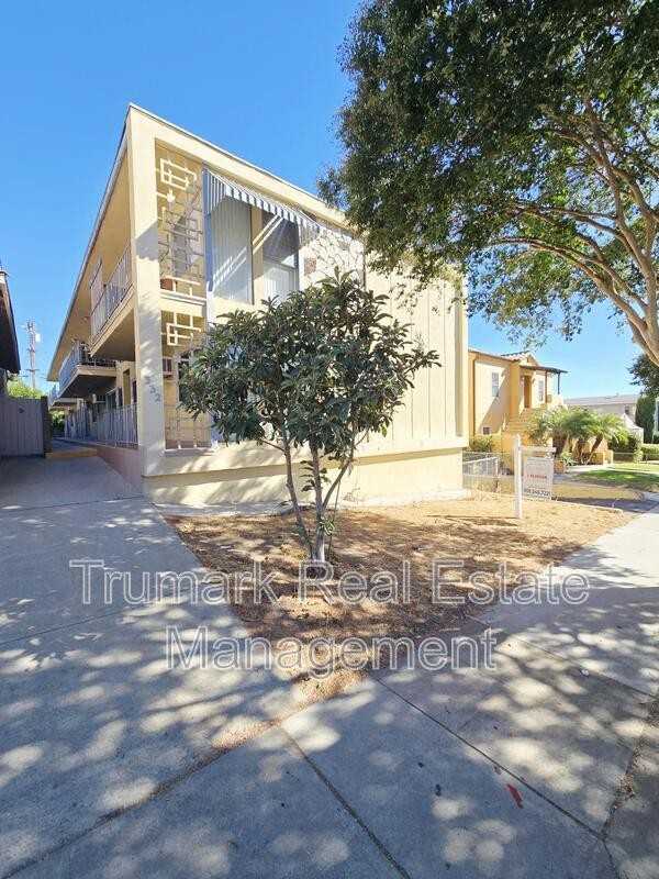 332 Cornell Dr #E - Photo 2 of 20