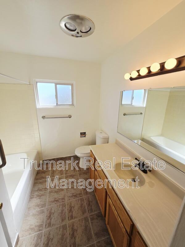 332 Cornell Dr #E - Photo 7 of 20