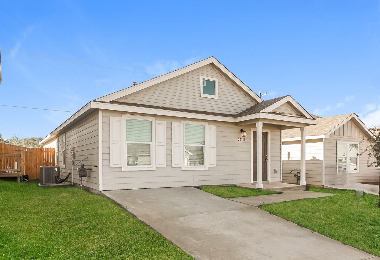 20311 Agate Rdg - Photo 2 of 31