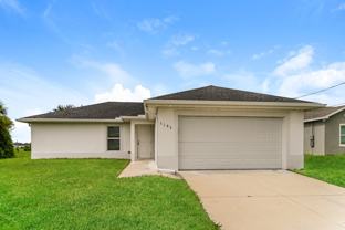 1193 Venus Loop - Photo 1 of 1