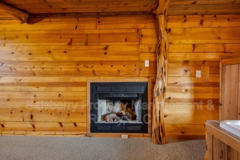 7584 Ben Day Murrin Rd #2 - Photo 5 of 18