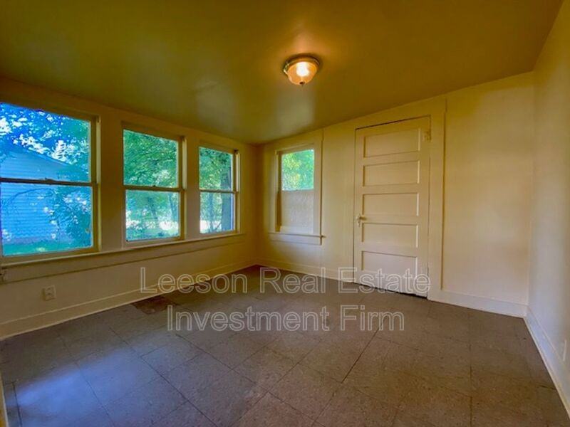 2621 Trichel St - Photo 6 of 16