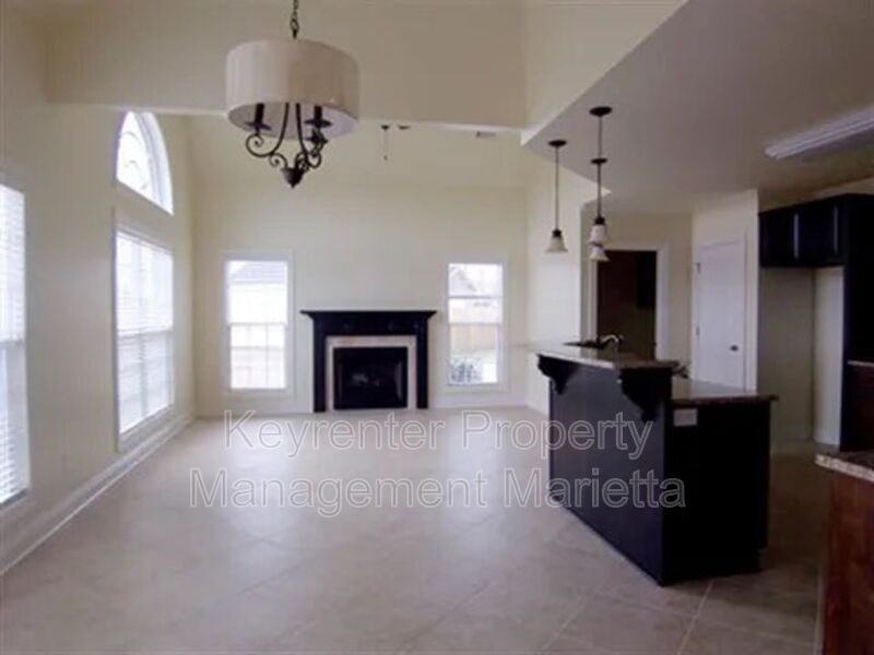108 Barossa Ct - Photo 2 of 13