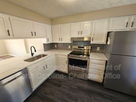 9445 Lexington Cir #D - Photo 1 of 1