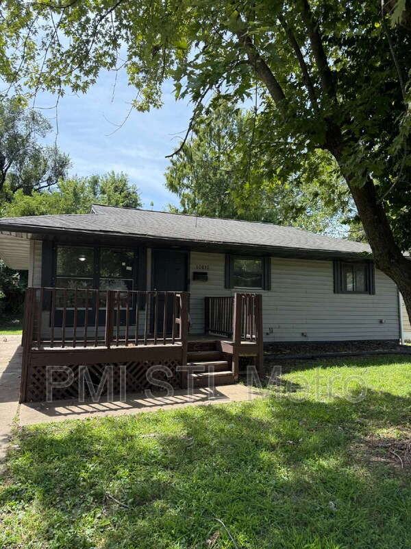 10870 Spring Garden Dr