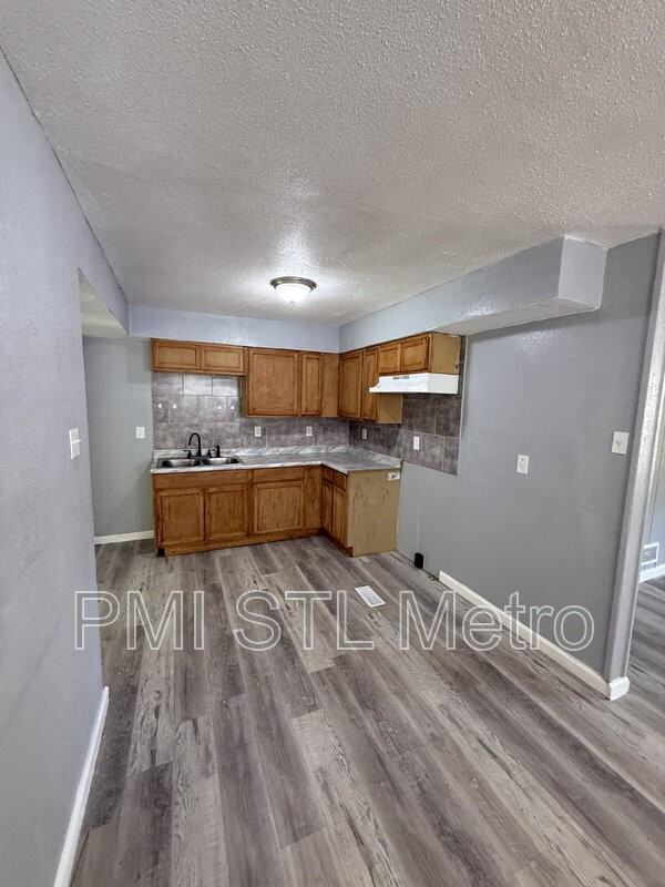 10870 Spring Garden Dr - Photo 7 of 10