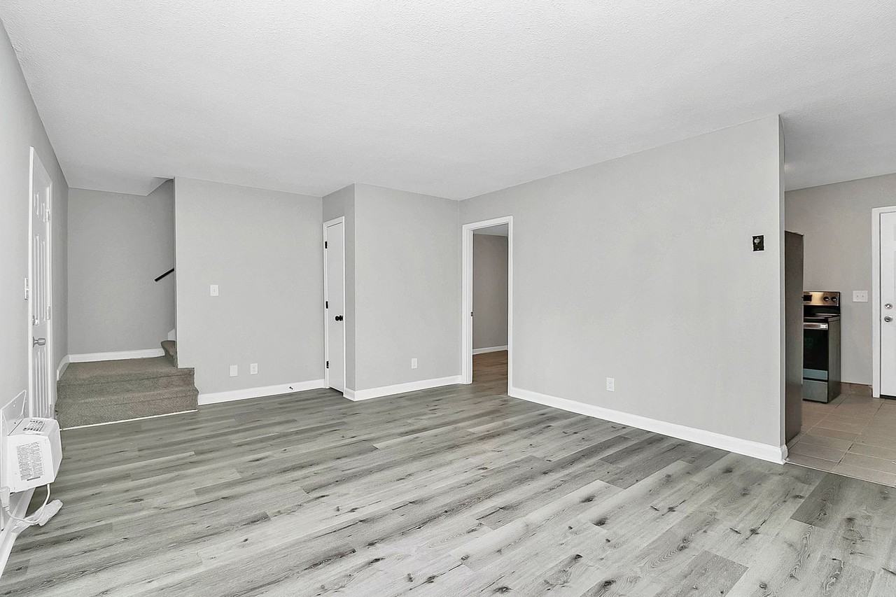 Affordable Updated 1,2,3&4 Bedroom Units!!!! Newly Renovated!!!! Available Now! - Photo 2 of 38