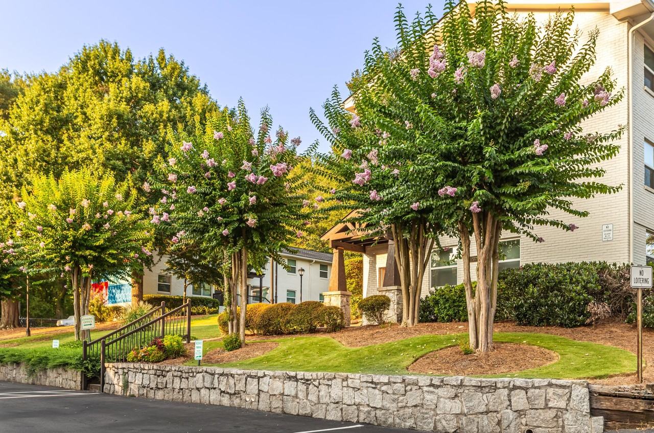 Arbors of East Atlanta - Photo 3 of 8