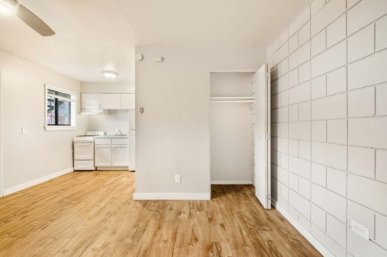 903 Springdale Road #E - Photo 6 of 17