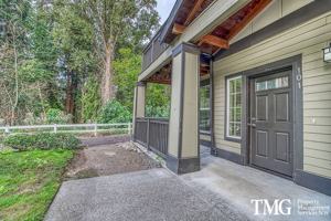 featured image of 22814 Sw Forest Creek Dr #101