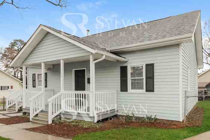 104 Madora St - Photo 3 of 16