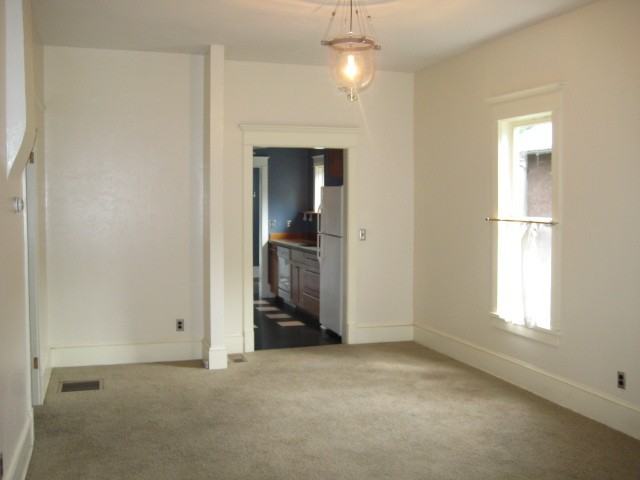 424 Madison St #424 - Photo 2 of 12