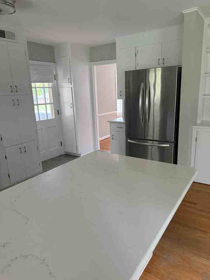 4320 Montgomery Rd #4320 - Photo 4 of 18