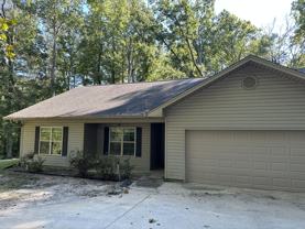 1411 Caney Ln #NA - Photo 1 of 1