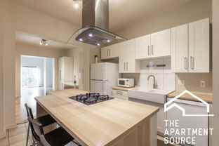 2554 W Cortland St #1F - Photo 1 of 1
