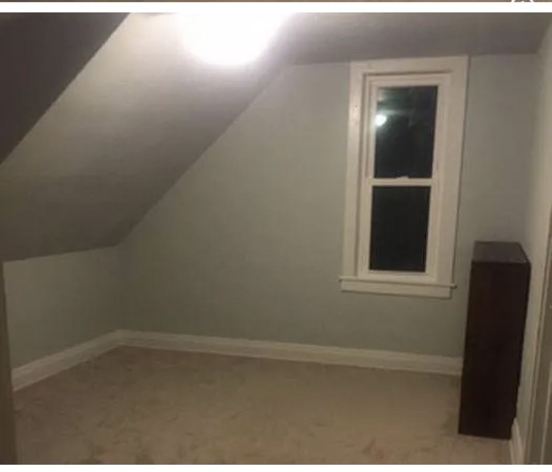 3922 E Cudahy Ave #3 - Photo 3 of 12