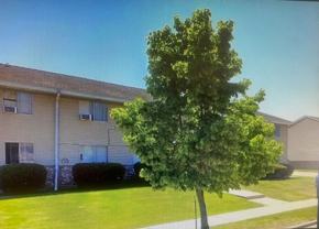 Oak Apartments - Photo 1 of 1