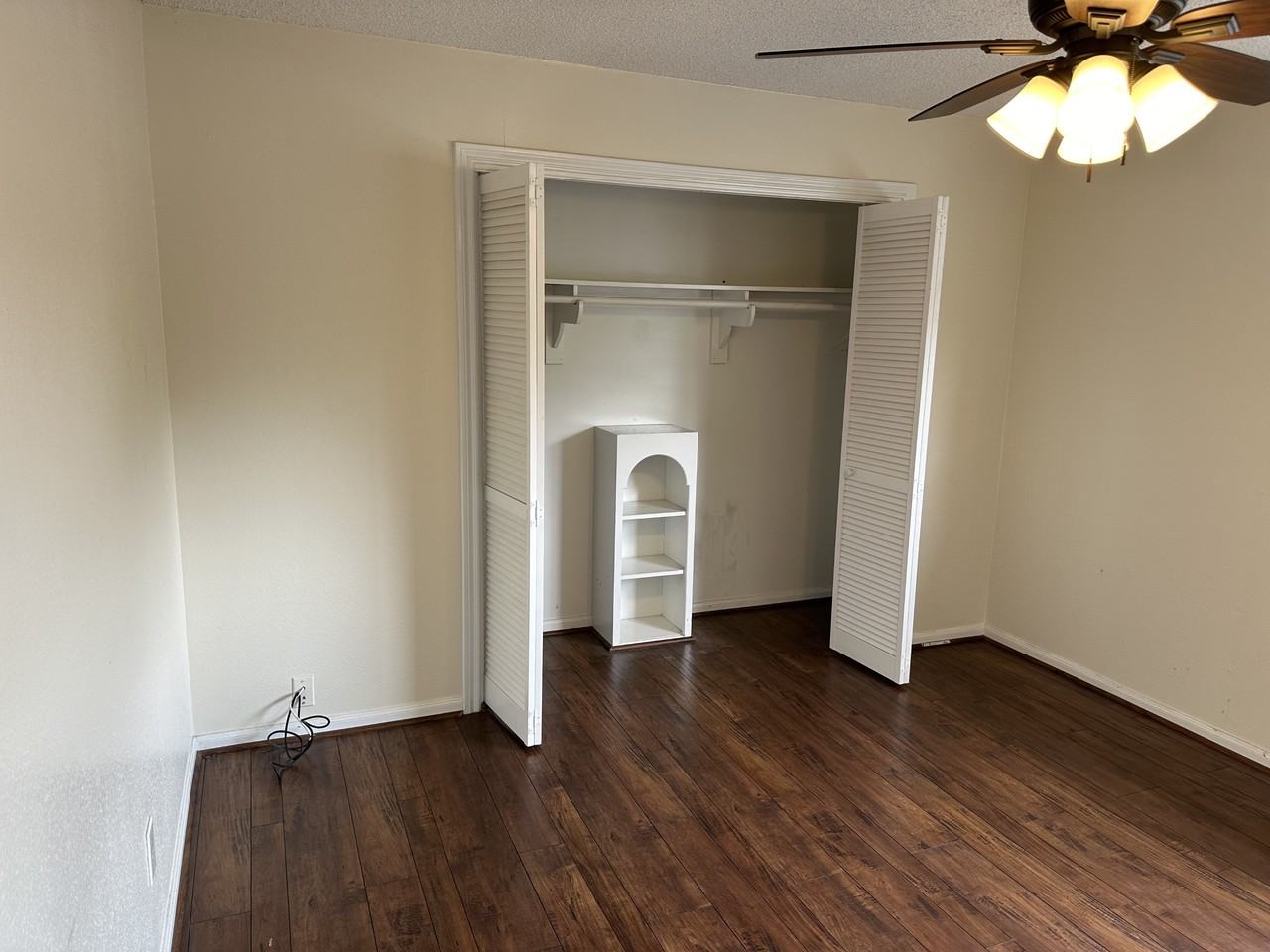 223 Blue Castle Ln #NA - Photo 4 of 6