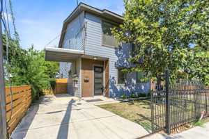 featured image of 419 Cactus St Unit 102 #NA