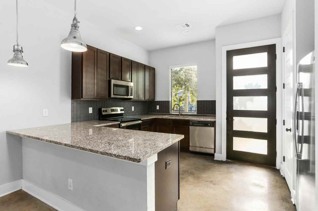 419 Cactus St Unit 102 #NA - Photo 3 of 17