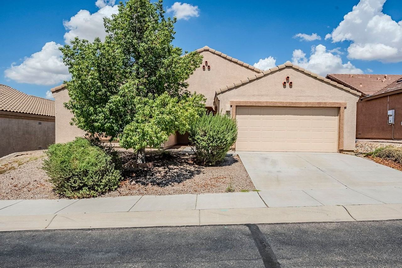 5202 W Spring Willow Ct - Photo 2 of 50