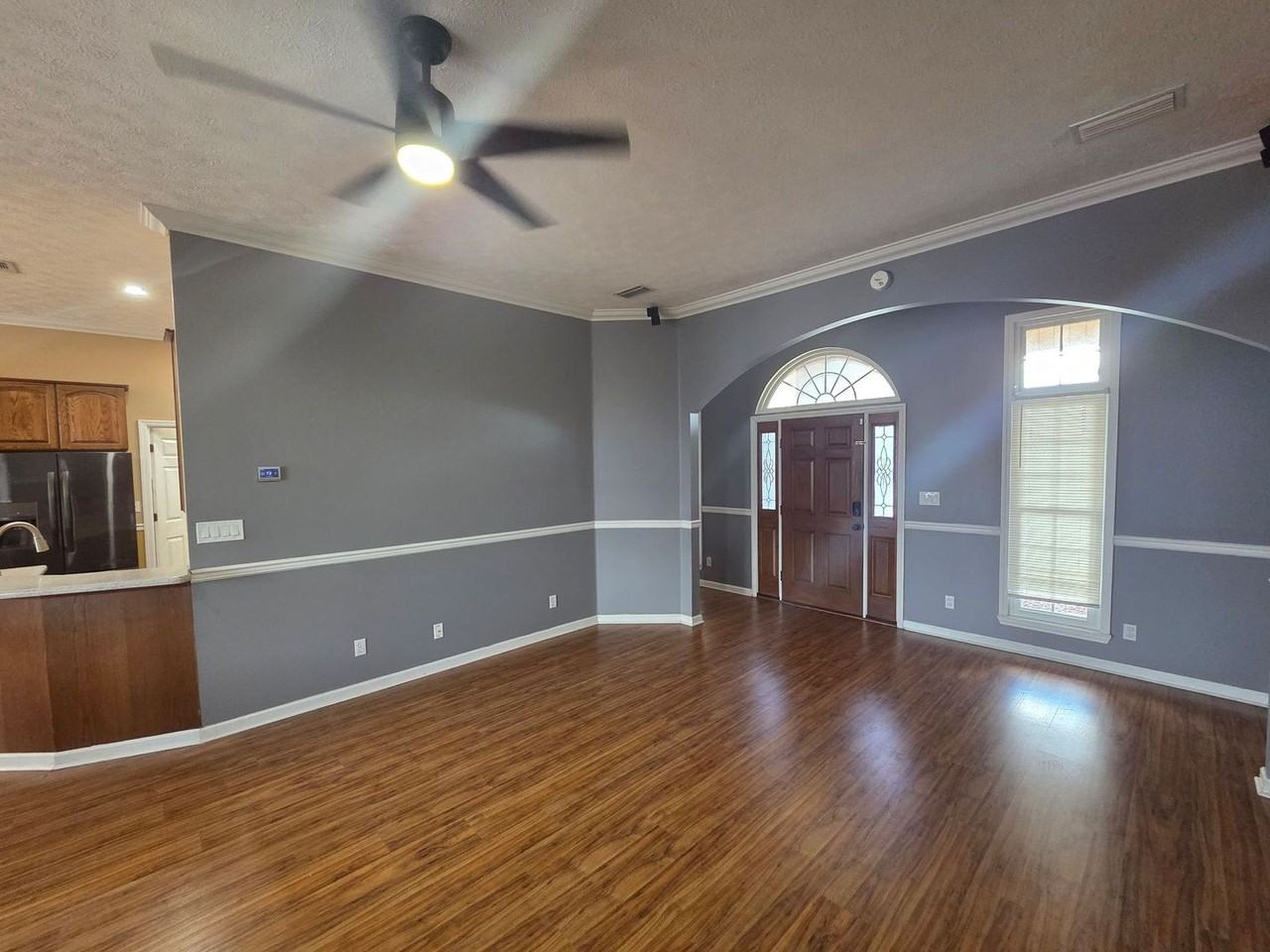 5209 Hickory St - Photo 4 of 25