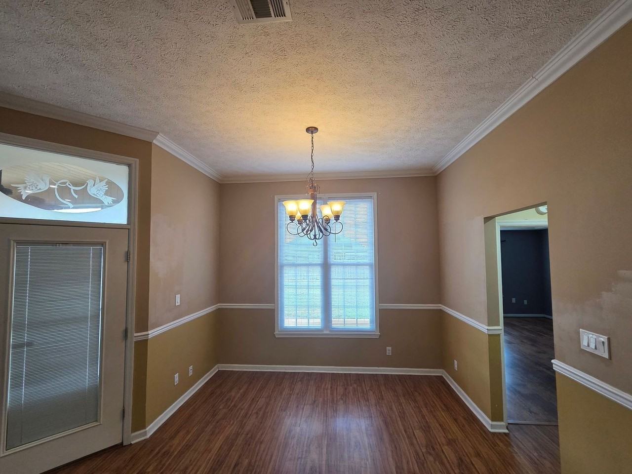 5209 Hickory St - Photo 7 of 25