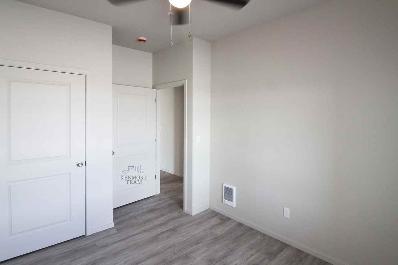 1200 N 8th Ave - Photo 6 of 10