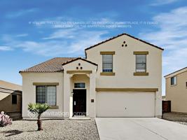 featured image of 3319 W La Salle St