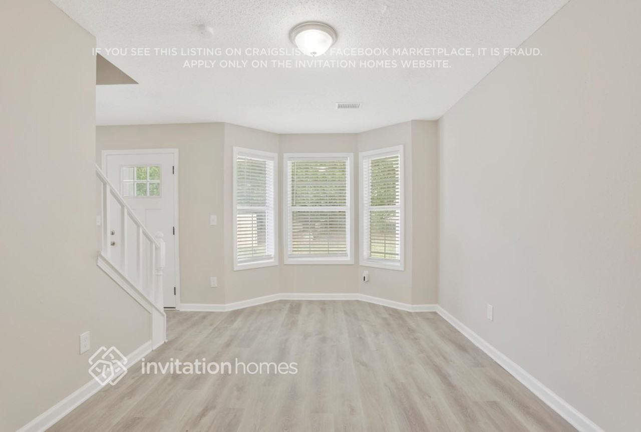 3785 Cypress Pointe Dr - Photo 2 of 21